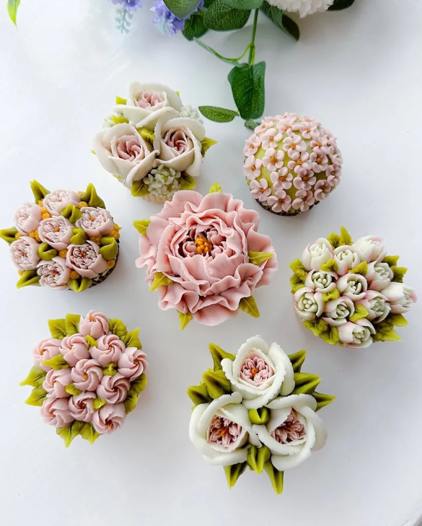 floral cupcake